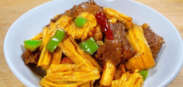 滋补解暑,比羊肉好吃!夏天流汗多,常吃这种肉!